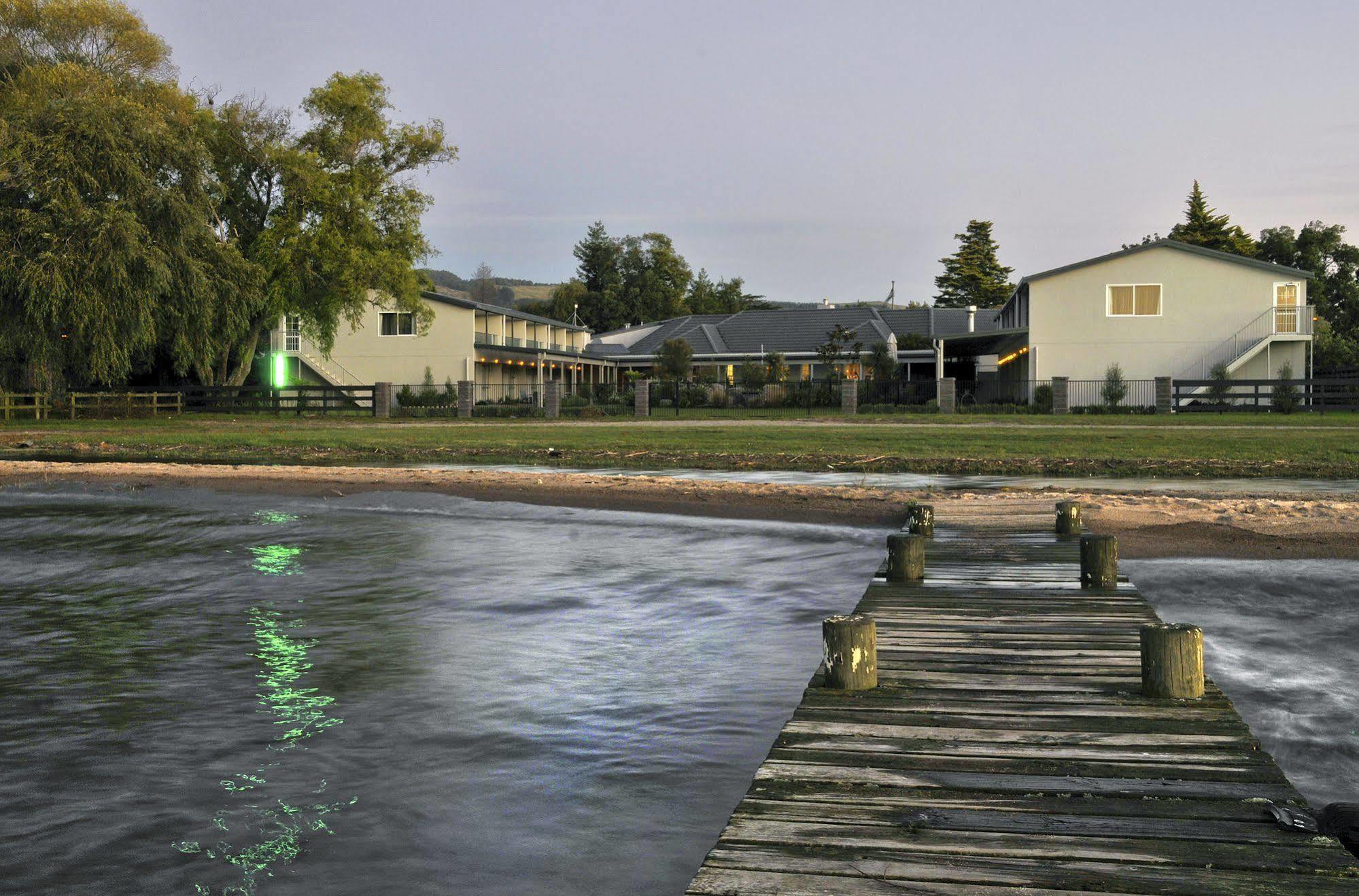 Wai Ora Lakeside Spa Resort Rotorua Ngoại thất bức ảnh